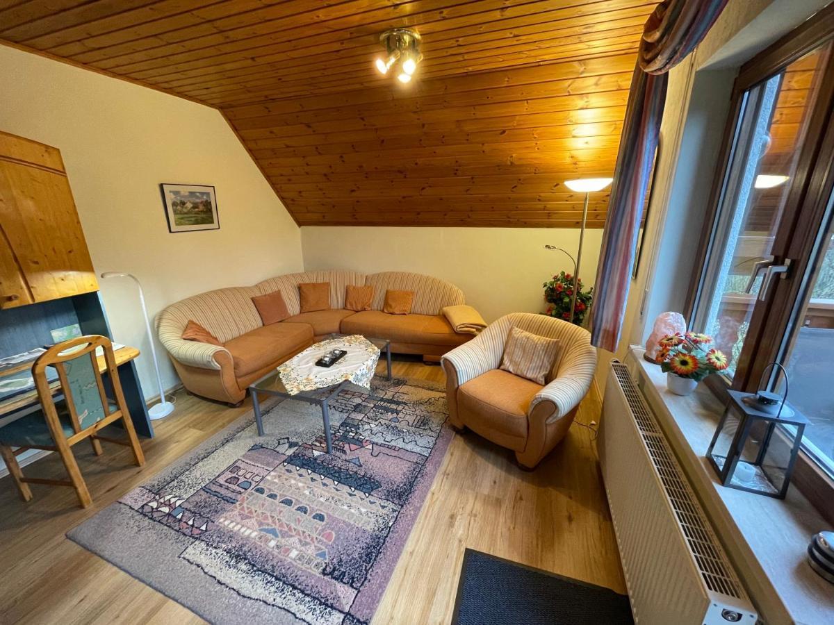 Ferienwohnung Beate Engelhardt Kleinern Exterior foto