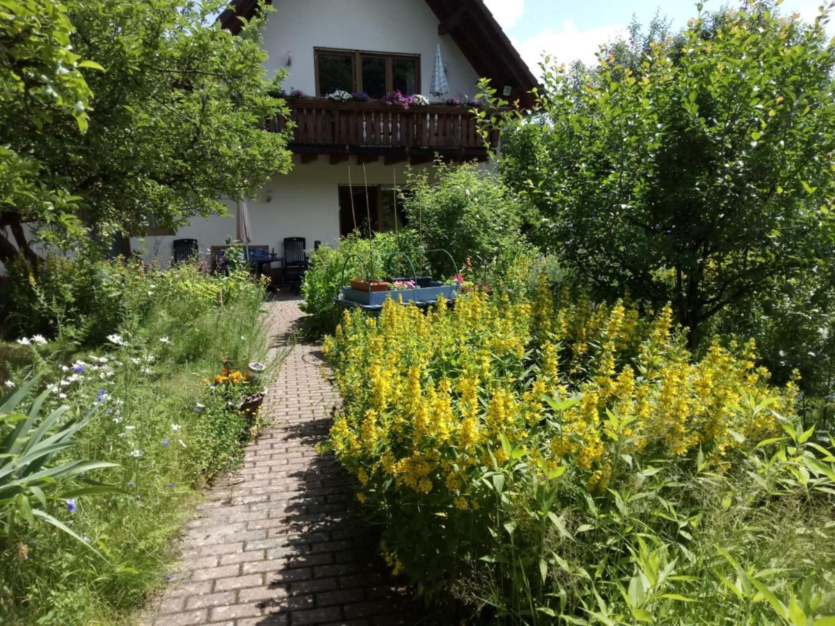 Ferienwohnung Beate Engelhardt Kleinern Exterior foto