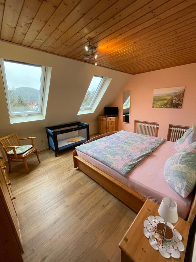 Ferienwohnung Beate Engelhardt Kleinern Exterior foto